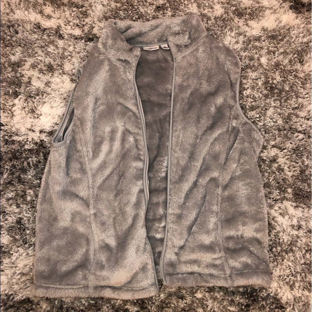 Croft & Barrow Gray Fuzzy Vest